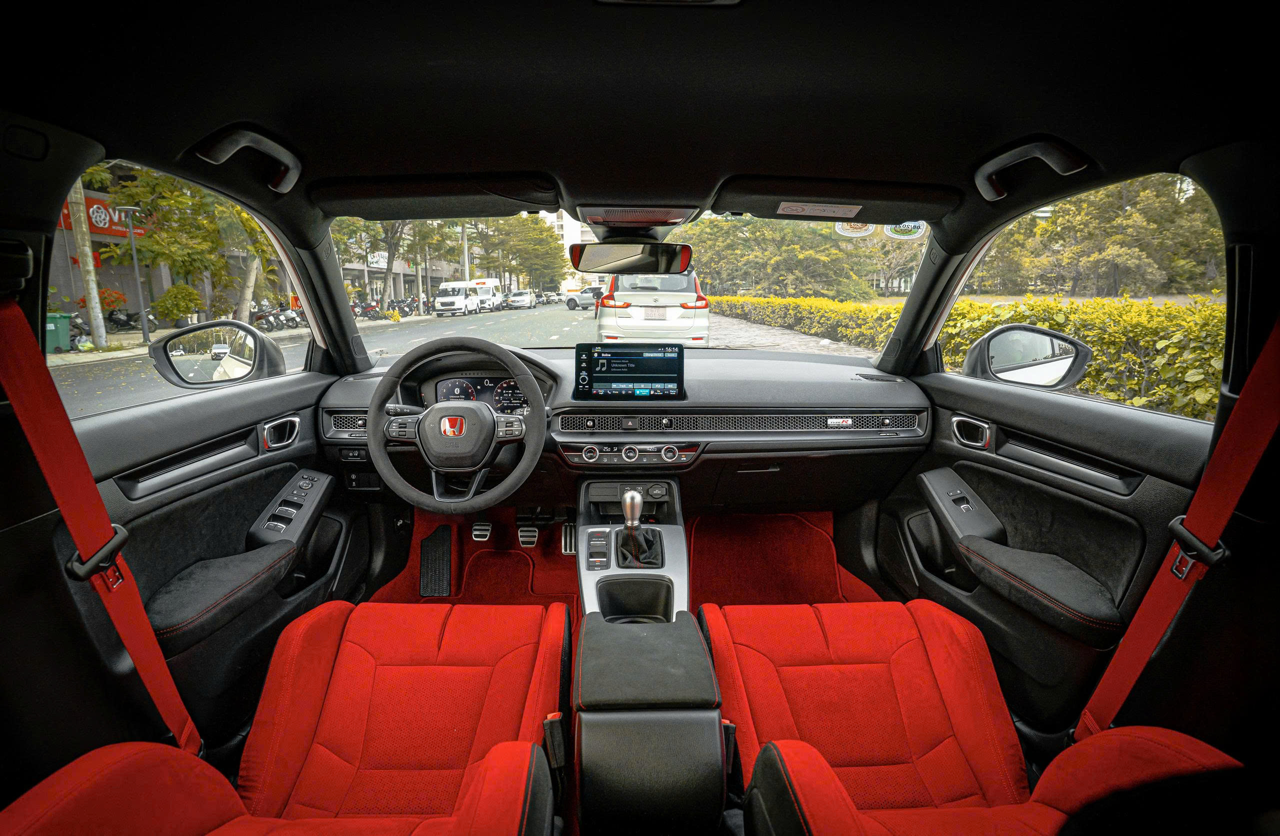 z7379788106673_23bced8ff94eede6667770e7f7838d02