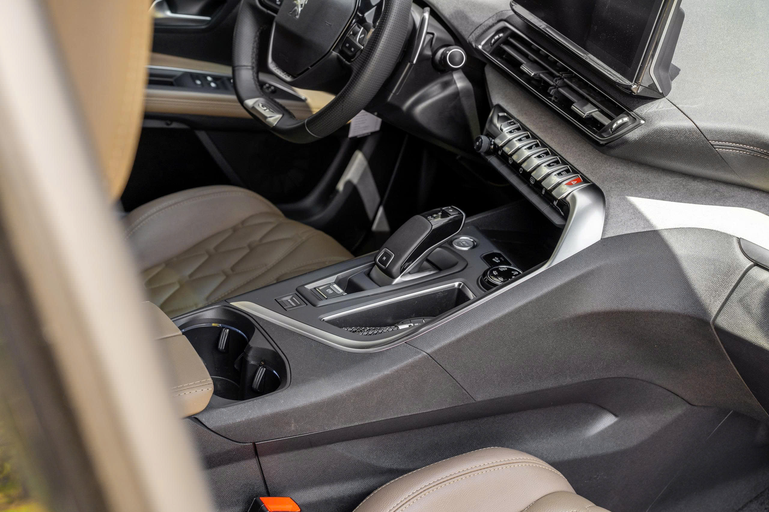 4060fee3aa52240c7d4337