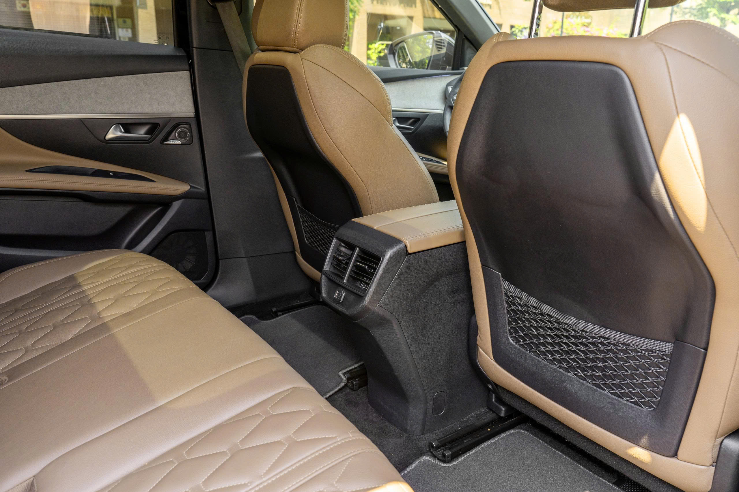 b4aafe3baa8a24d47d9b39