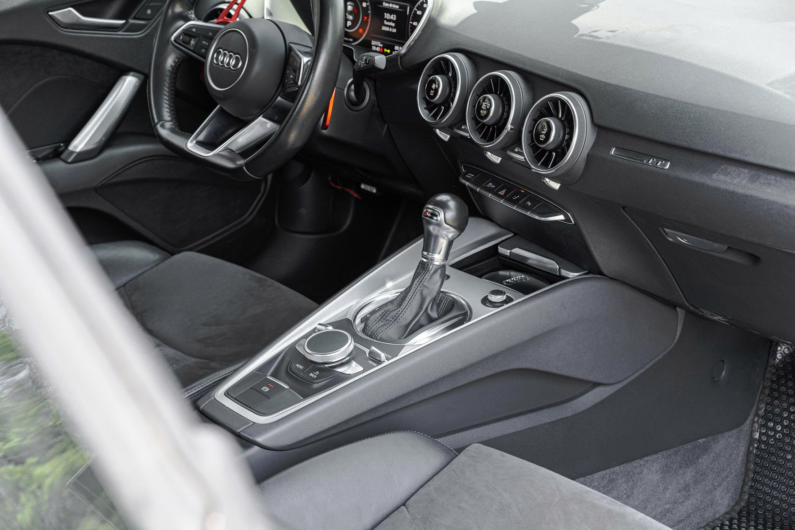 e42ec0827537fb69a22638